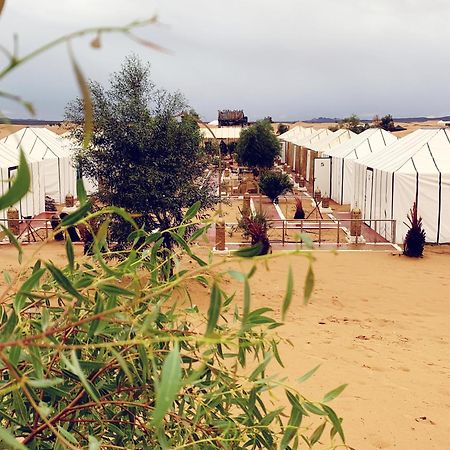 Tafouyte Luxury Camp Hotel Merzouga Buitenkant foto